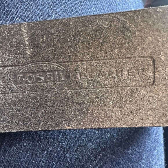 Vintage Y2K Fossil Western Tooled Belt With Turquoise Center Boho Size L - Picture 8 of 12